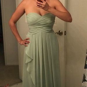 Davids Bridal bridesmaid dress. Meadow, size 4.
